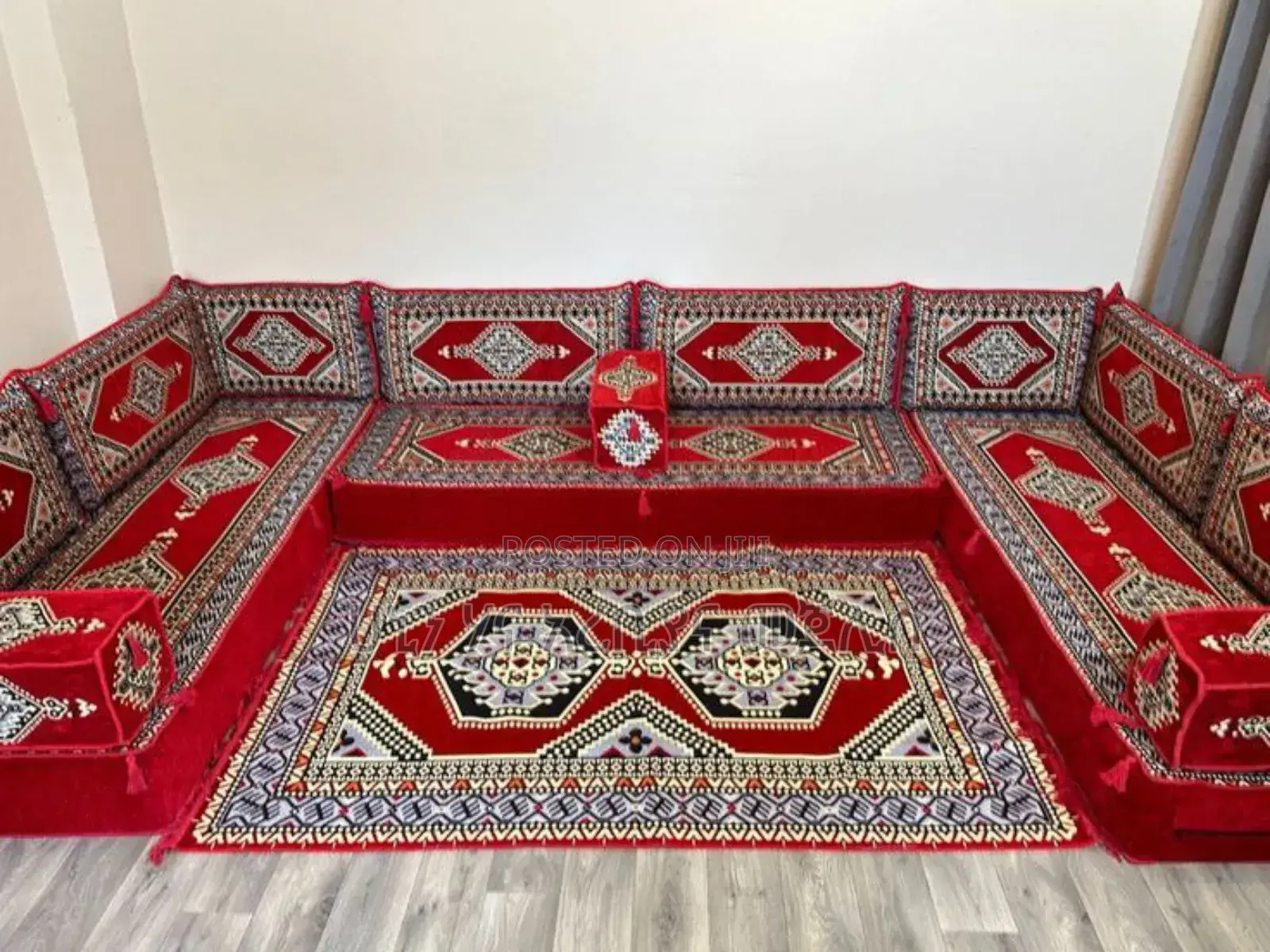 ሀኒን ሃና አረቢያን መጅሊስ