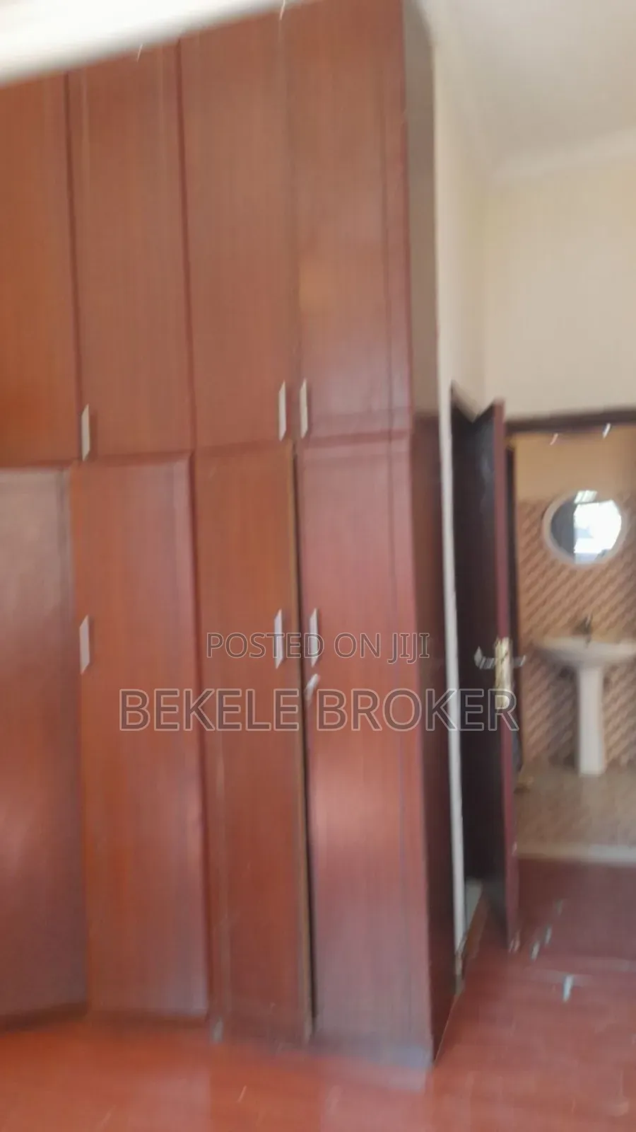 Furnished 5bdrm Villa in Villa, Bole for sale