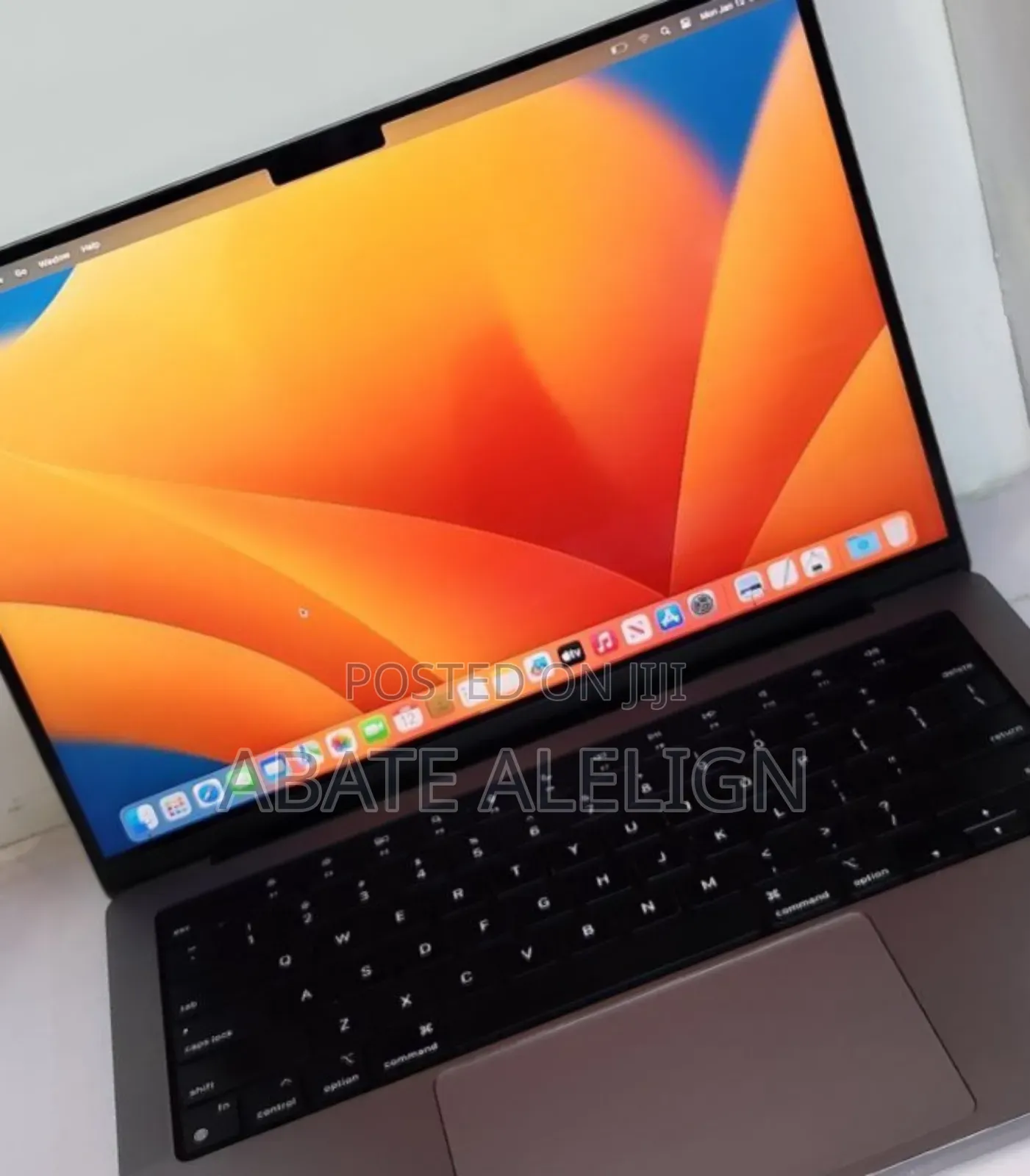 New Laptop Apple MacBook Pro M1 16GB Apple M1 Pro SSD 512GB