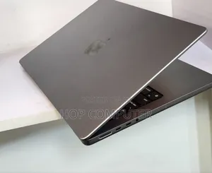 New Laptop Apple MacBook Pro M1 16GB Apple M1 Pro SSD 512GB
