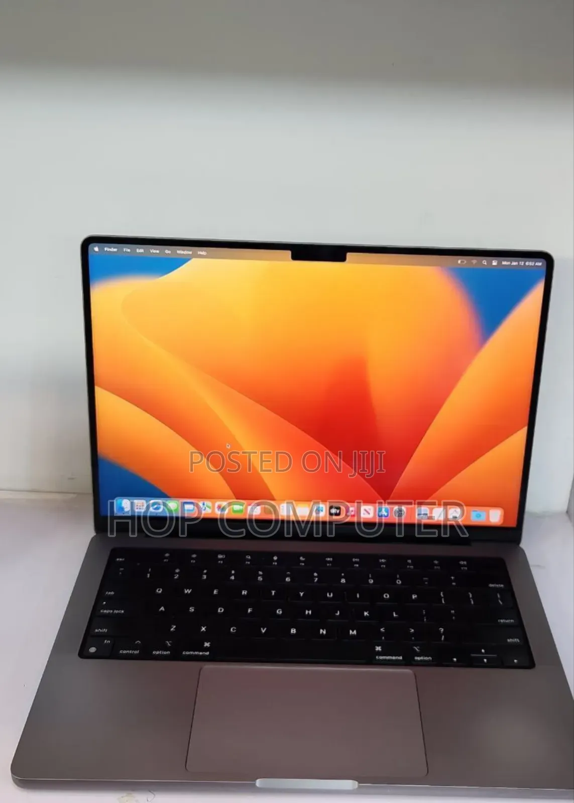 New Laptop Apple MacBook Pro M1 16GB Apple M1 Pro SSD 512GB