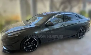 Hyundai Avante 2021 Gray