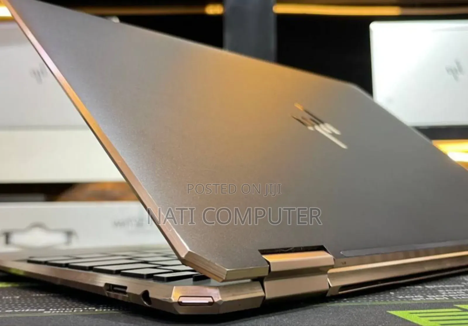 New Laptop HP Spectra 13 16GB Intel Core I7 SSD 512GB