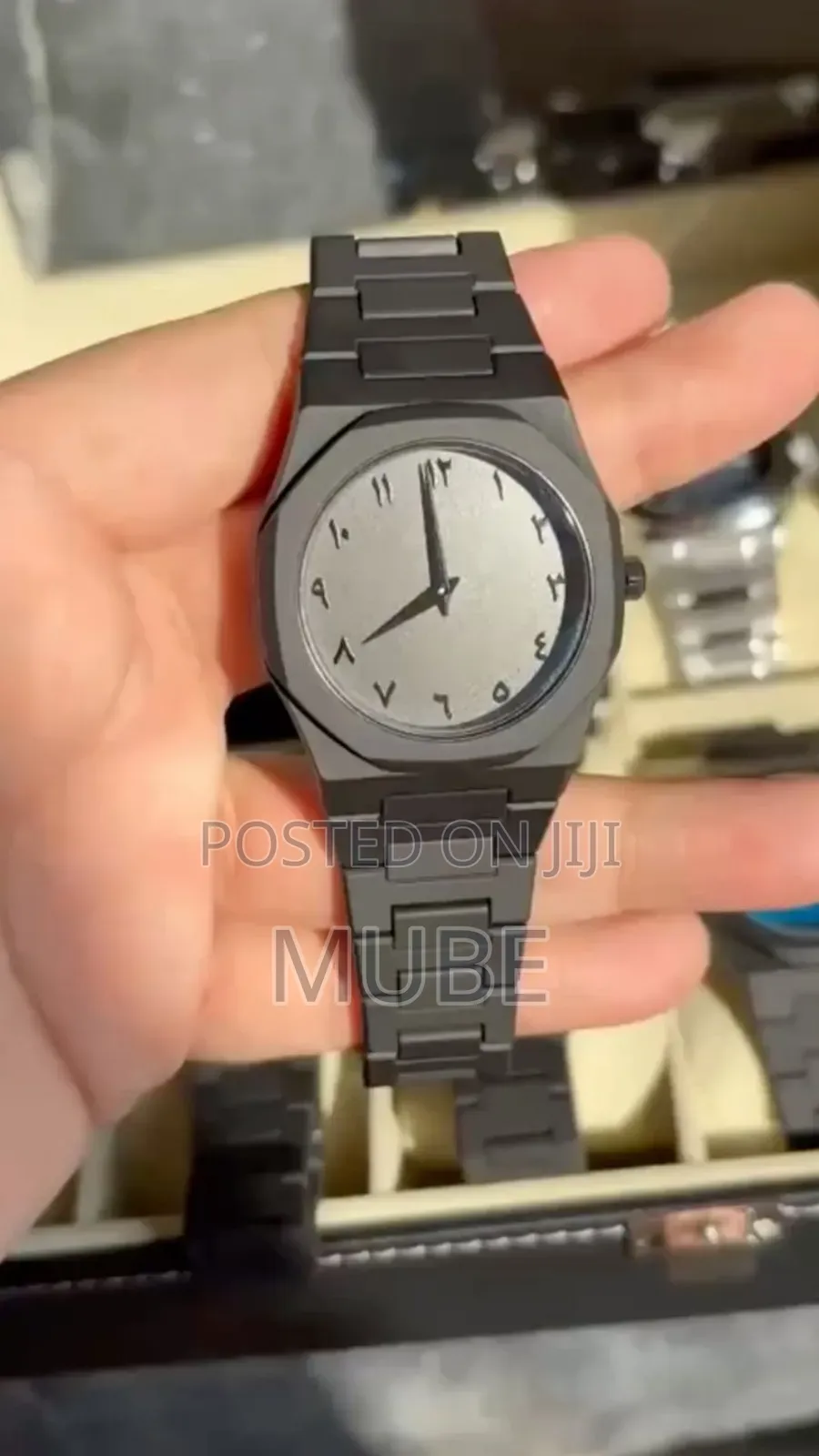 Aura Minimalist Analog Watch – Arabic Numerals