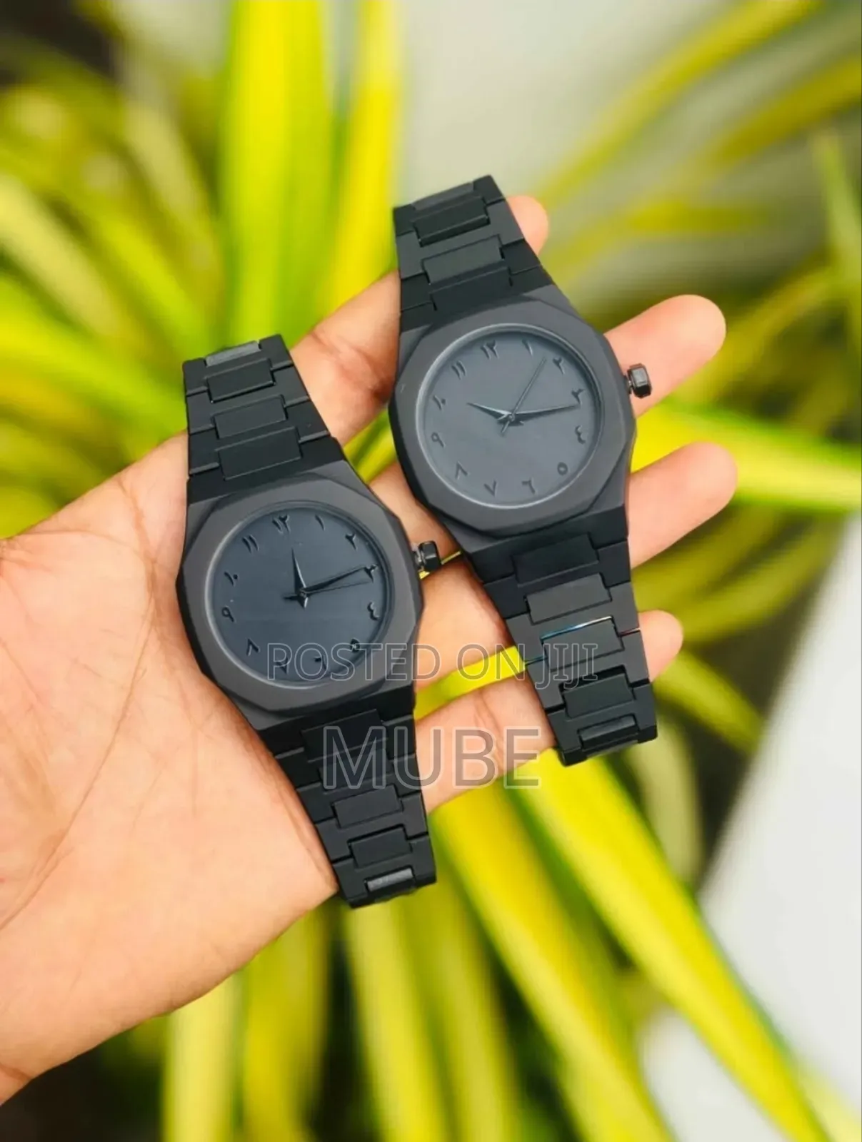 Aura Minimalist Analog Watch – Arabic Numerals