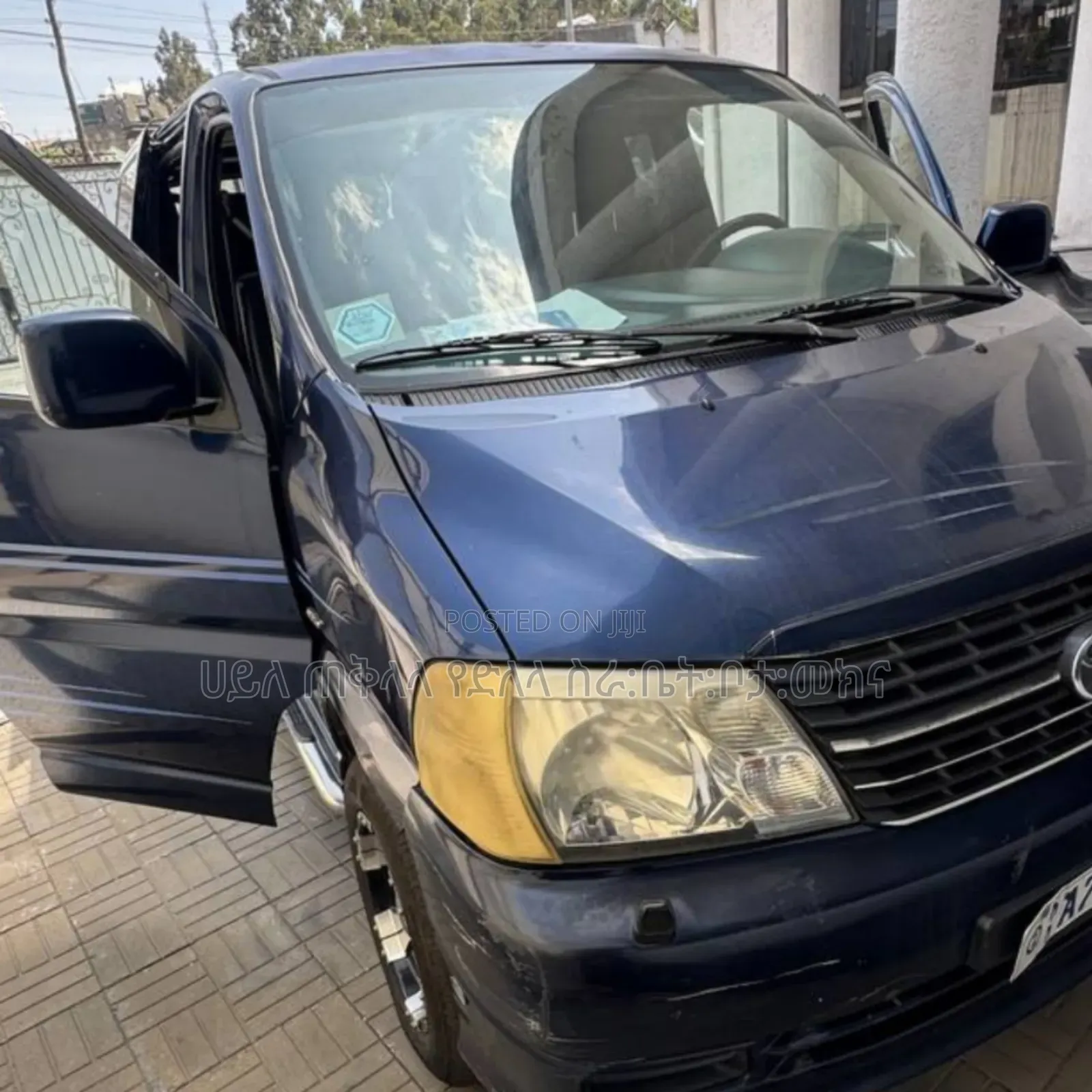 Toyota HiAce 2009 Grey