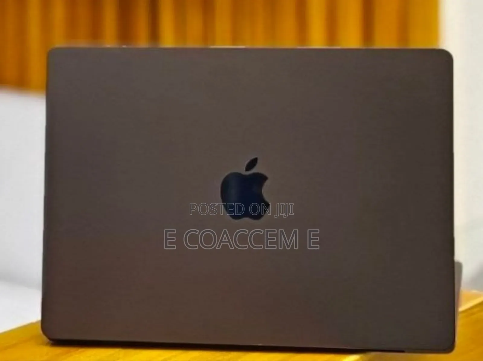 New Laptop Apple MacBook 18GB Apple M3 Pro SSD 512GB