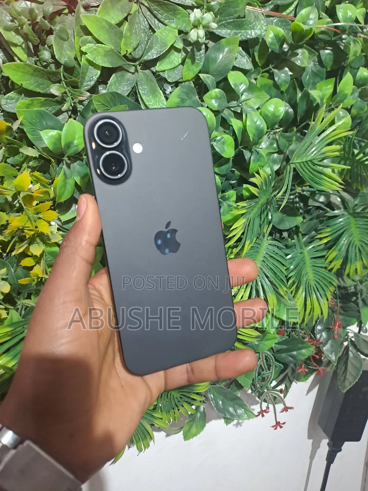 New Apple iPhone 16 Plus 128 GB Black