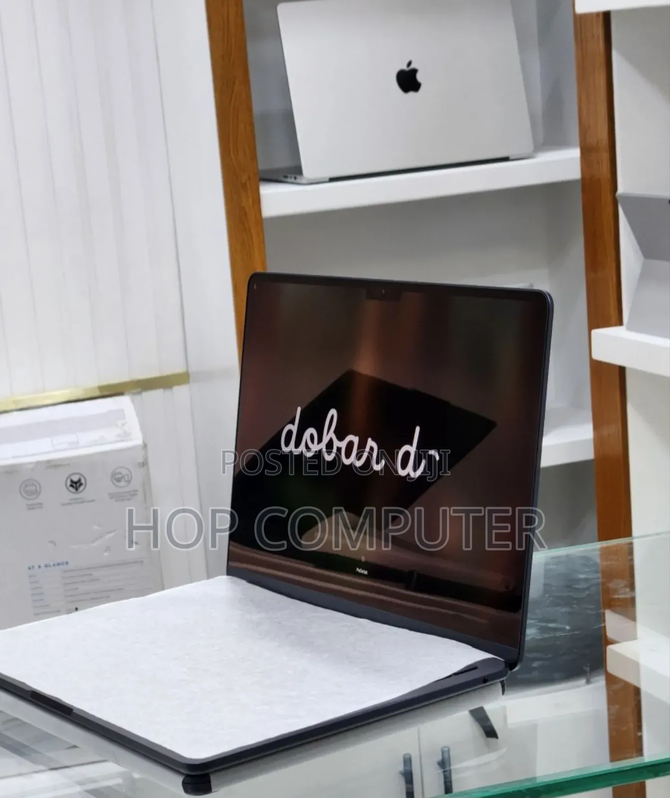 New Laptop Apple MacBook Air 2025 M4 13-Inch 16GB Apple M4 SSD 256GB