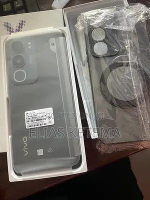 New Vivo Y50 128 GB Black