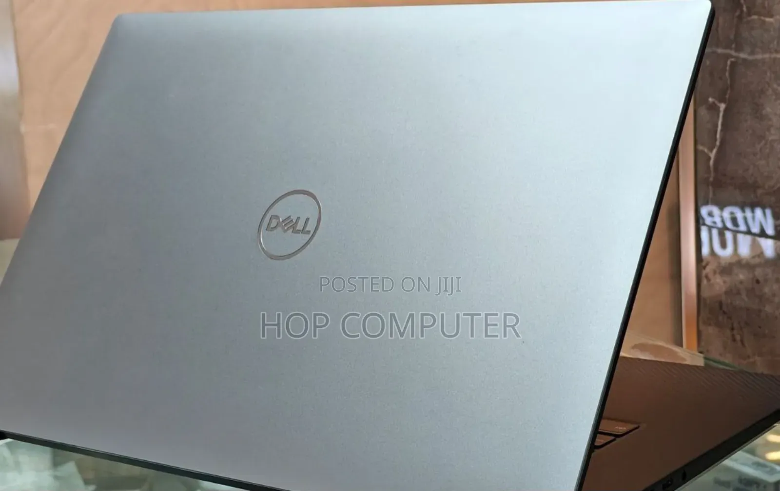 New Laptop Dell Precision 5540 16GB Intel Core I7 SSD 512GB
