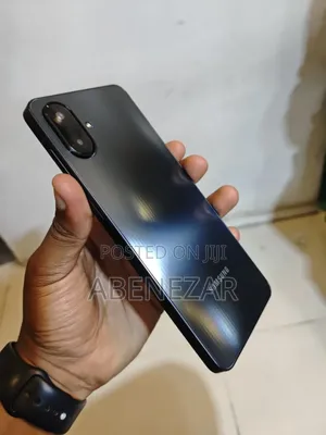 New Samsung Galaxy A07 4G 64 GB Black