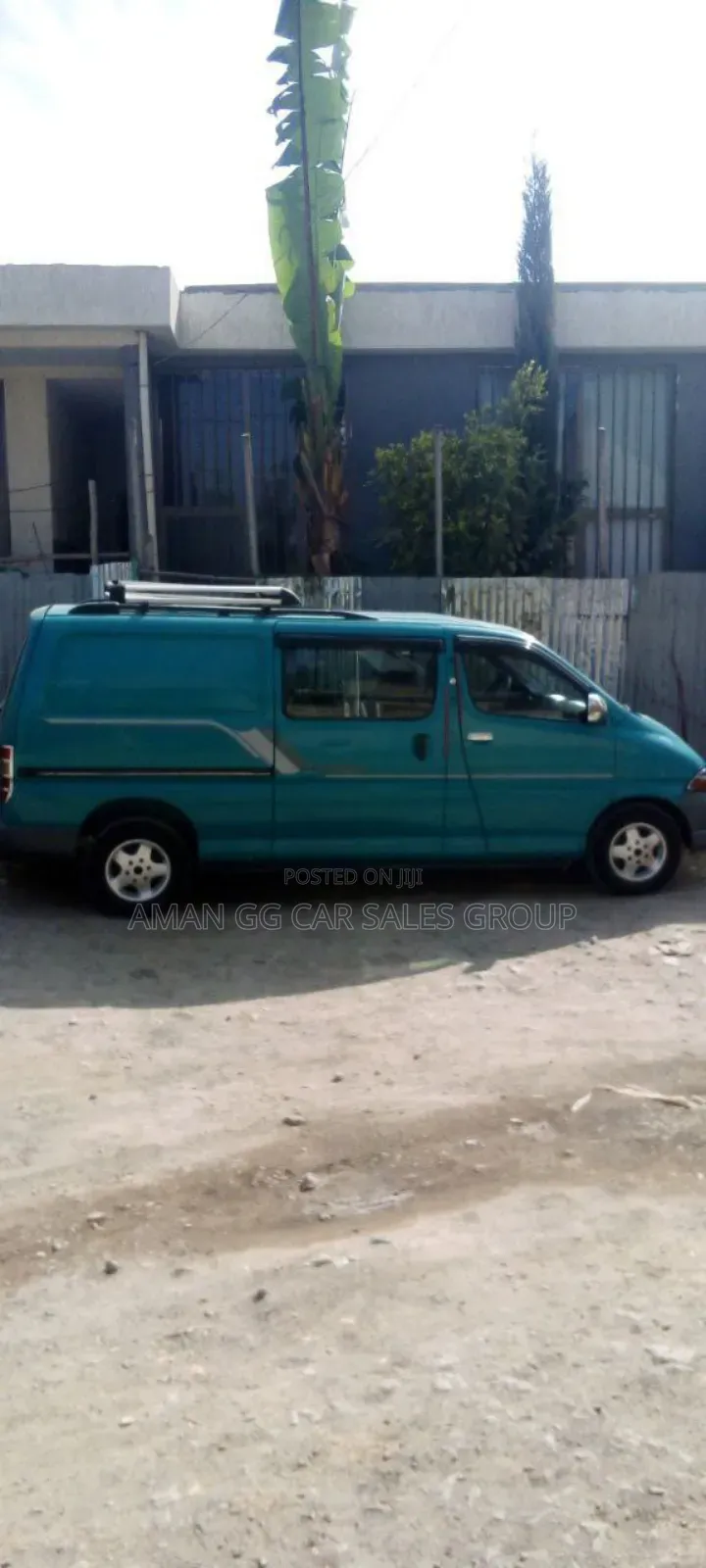 Toyota HiAce 1999 Green
