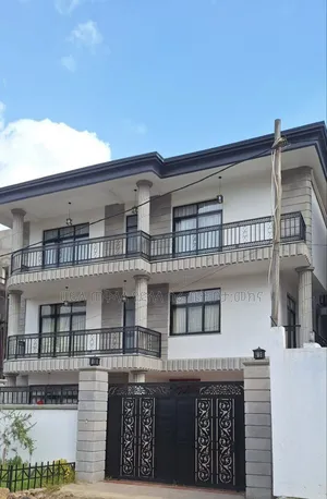 Furnished 9bdrm Townhouse/Terrace in አያት ዞን ኮምፋውንድ ውስጥ, Yeka for sale