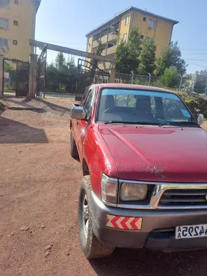 Toyota Hilux 2001 Red
