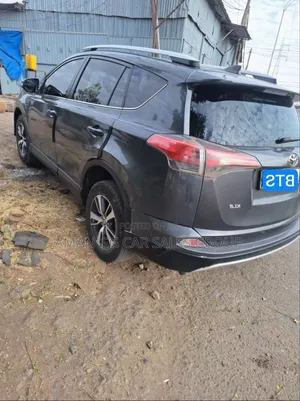 Toyota RAV4 2016 Gray