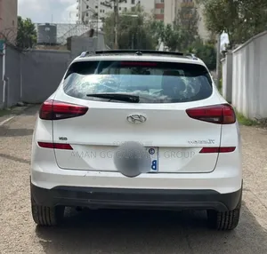 Hyundai Tucson 2019 White