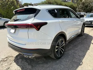 Jetour X70 Plus 2022 White