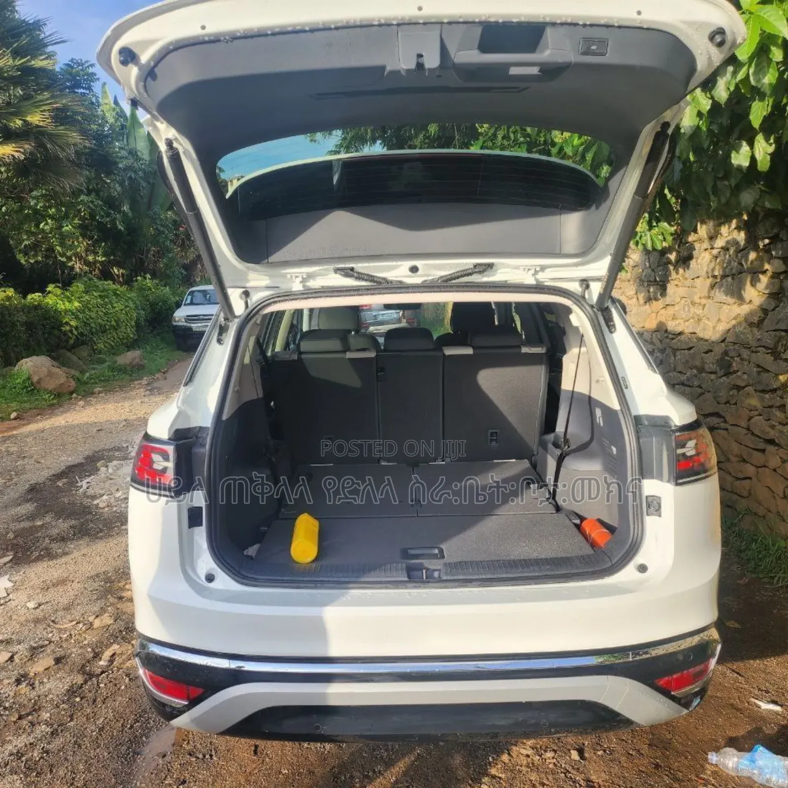 Volkswagen ID.6 2024 Ivory