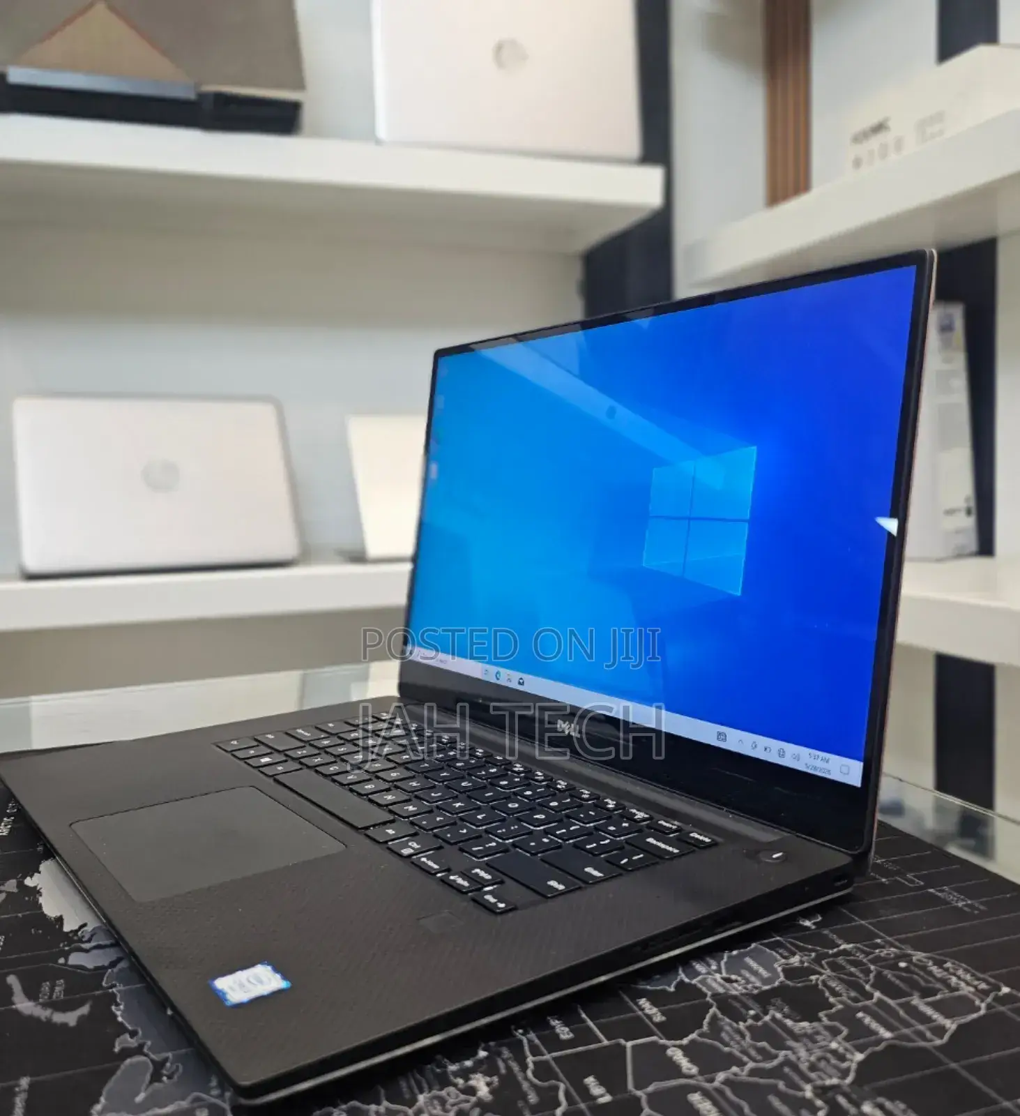 New Laptop Dell XPS 15 16GB Intel Core I9 SSD 512GB