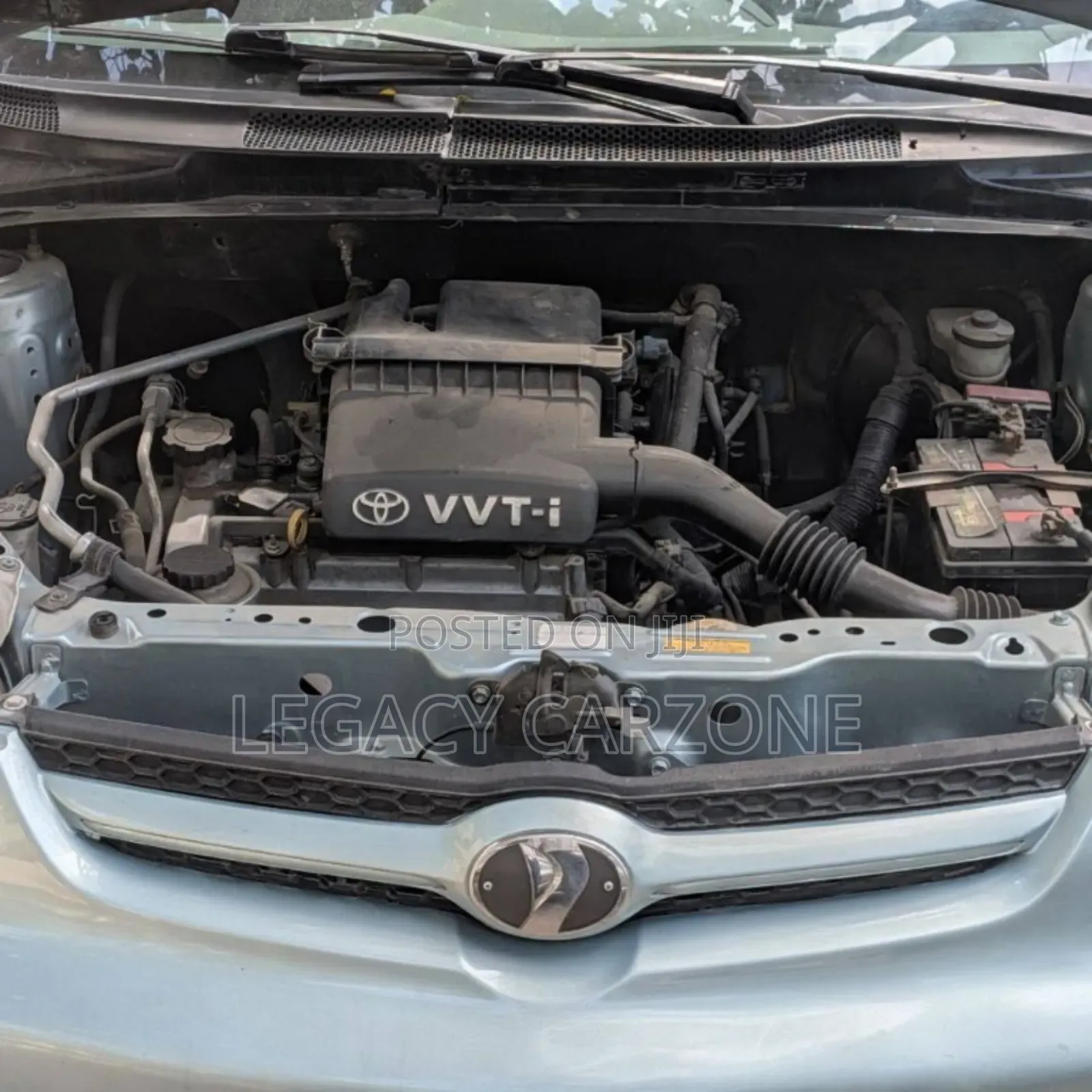 Toyota Platz 2005 Silver