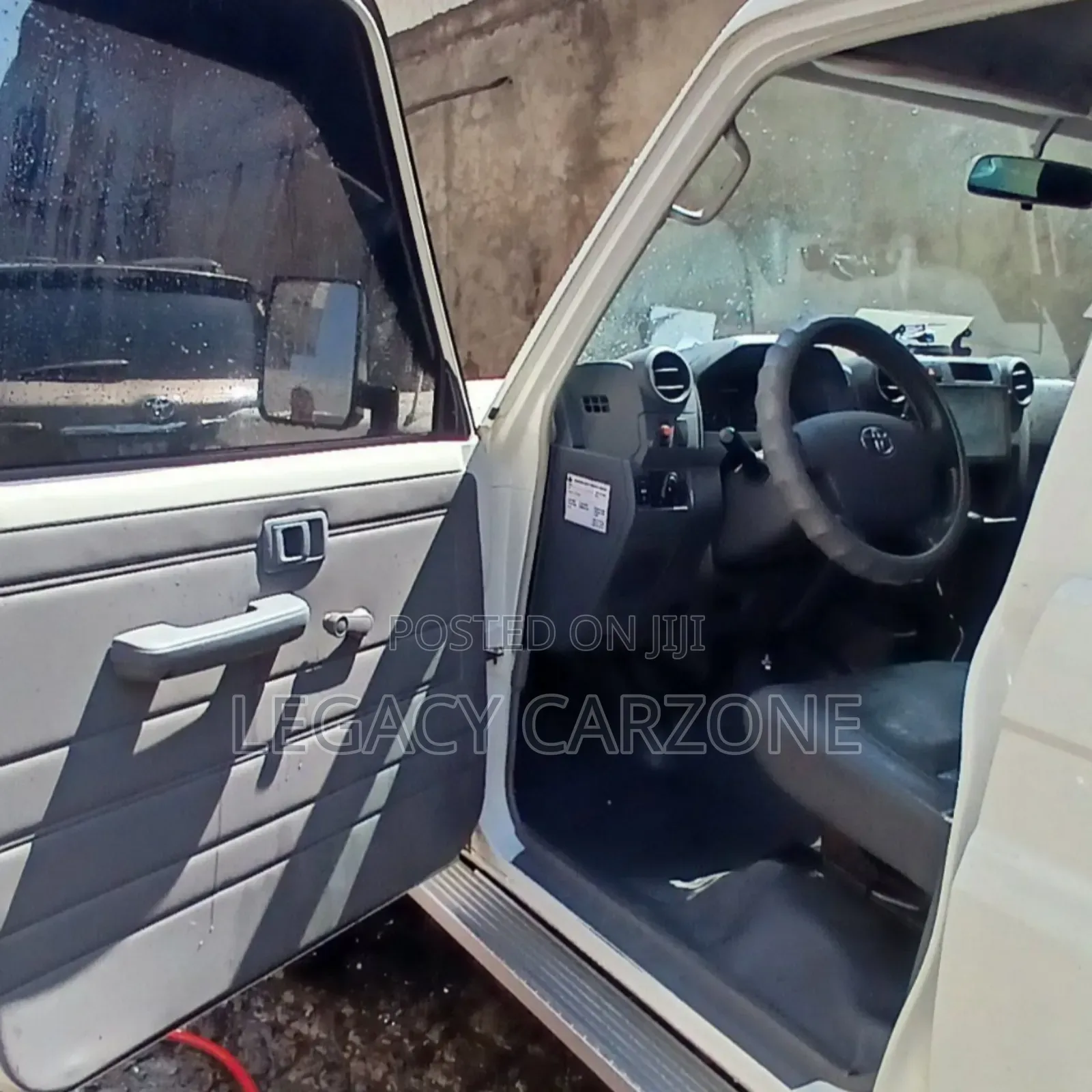 Toyota Mark II 2022 White