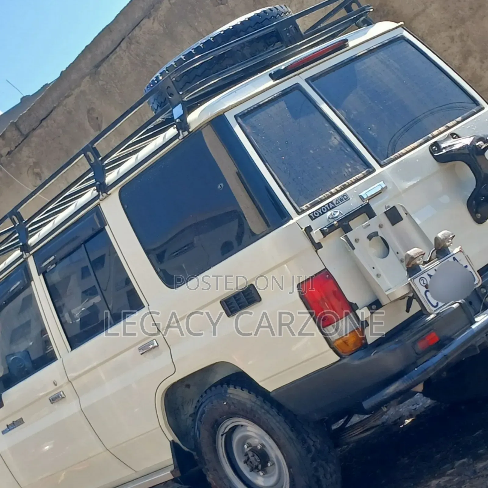 Toyota Mark II 2022 White