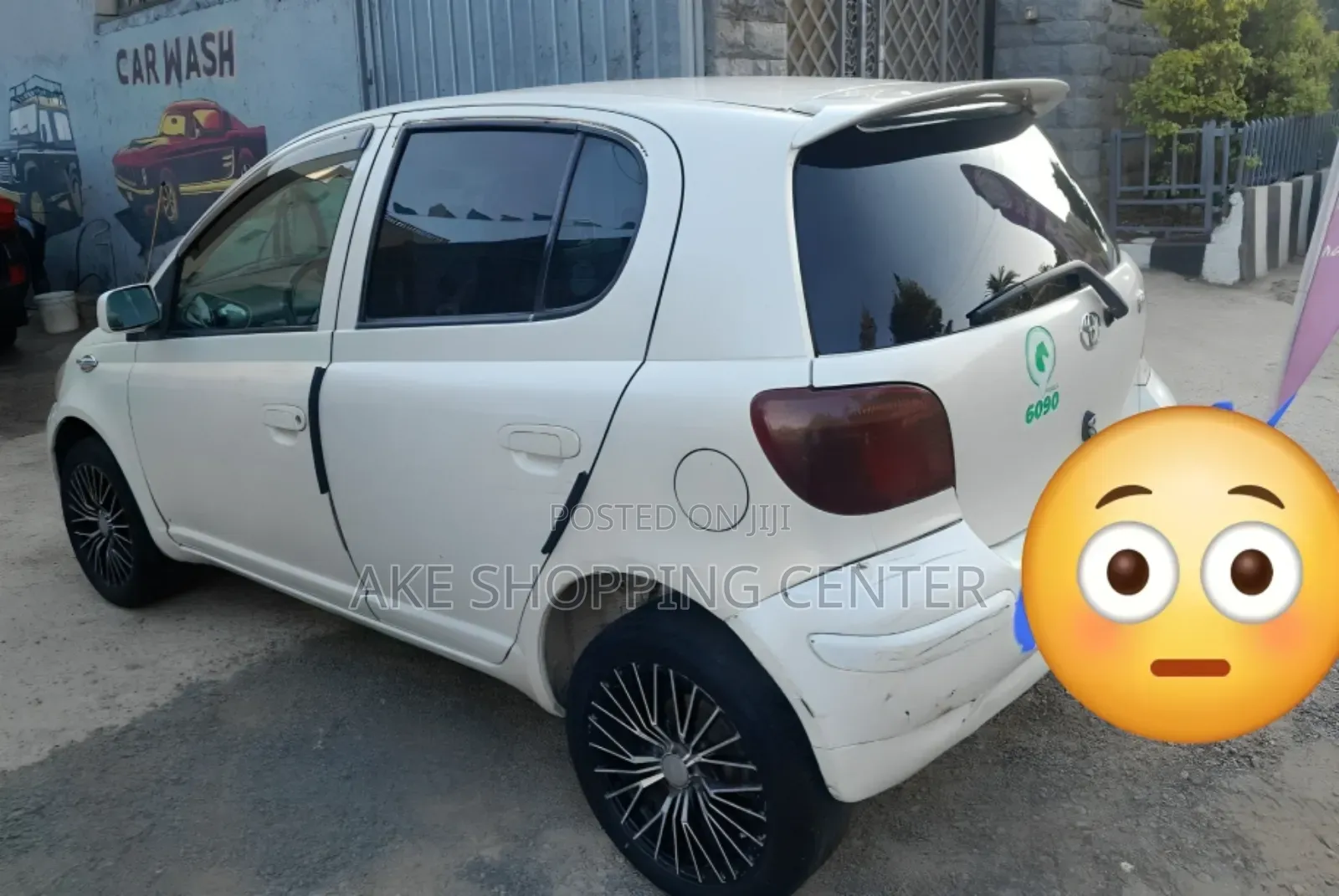 Toyota Vitz 2002 White