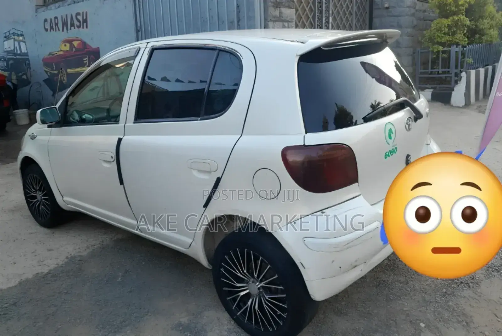 Toyota Vitz 2002 White