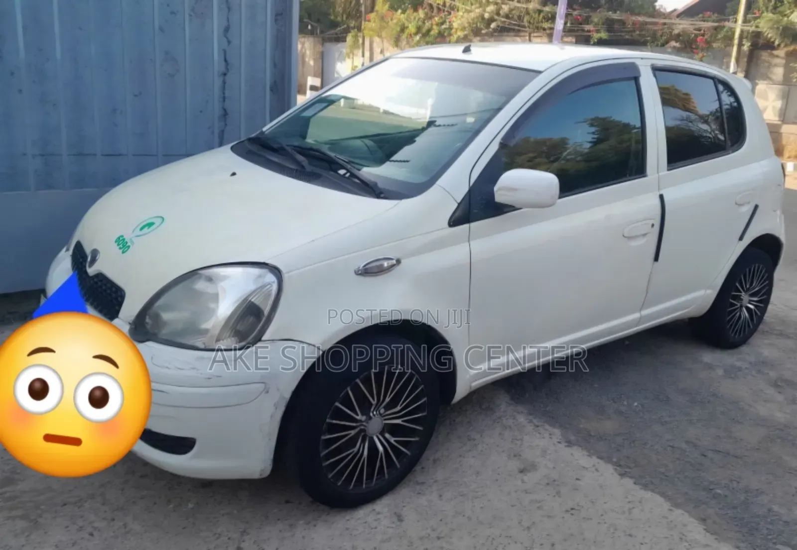 Toyota Vitz 2002 White