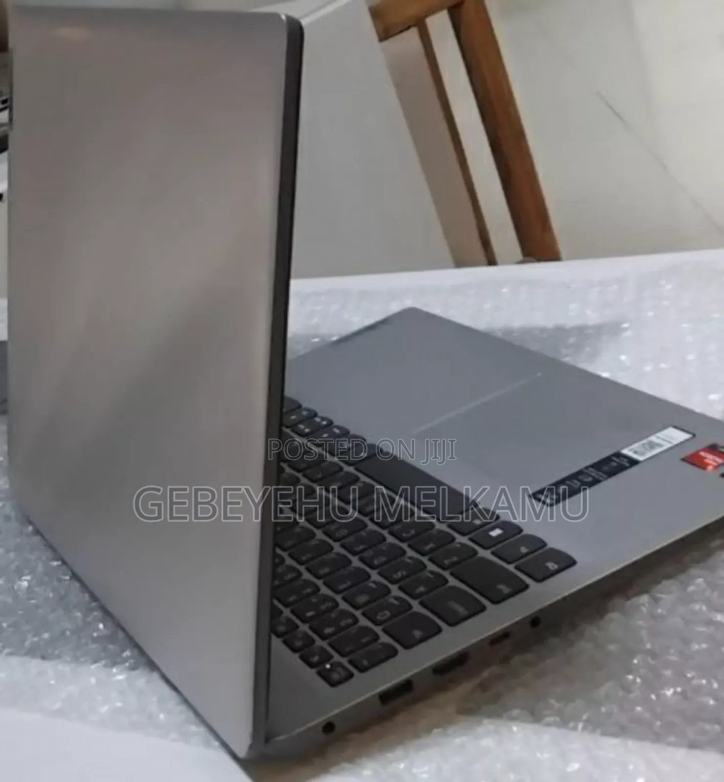 New Laptop Lenovo Ideapad 3-14iil05 8GB AMD Ryzen 5 SSD 512GB