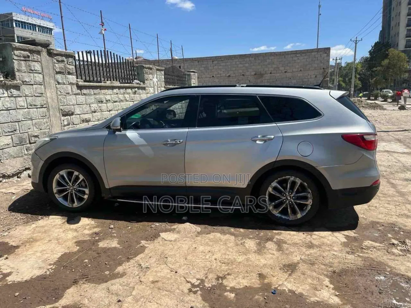 Hyundai Santa Fe 2015 Silver