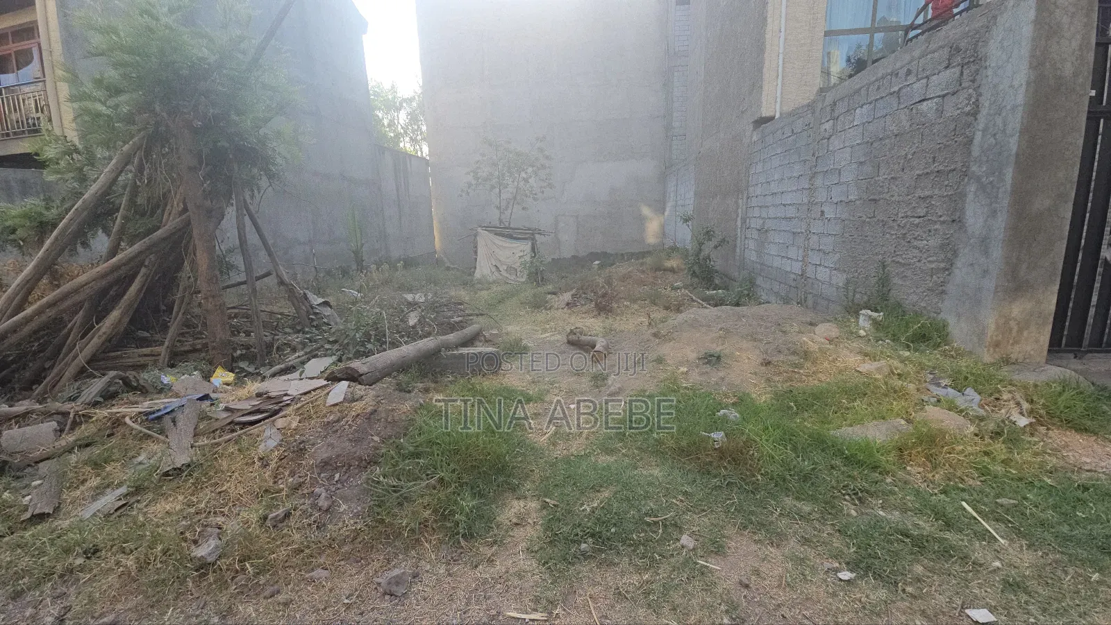 አስቸካይ የሚሸጥ መሬት