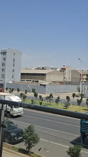 አስቸካይ የሚሸጥ ባታ