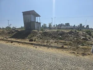 አስቸካይ የሚሸጥ የሊዝ ባታ