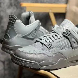 Jorda 4 In Brown Color