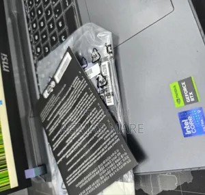 New Laptop MSI Vector 16 HX AI A2XWIG 16GB Intel Core Ultra 9 SSD 1T
