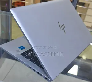 New Laptop HP EliteBook 830 G8 16GB Intel Core I7 SSD 512GB