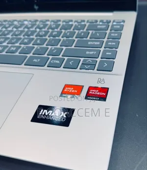 New Laptop HP Pavilion 14z 16GB AMD Ryzen 7 SSD 1T