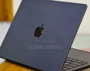 New Laptop Apple MacBook Pro 2023 M3 Pro 14-Inch 18GB SSD 512GB