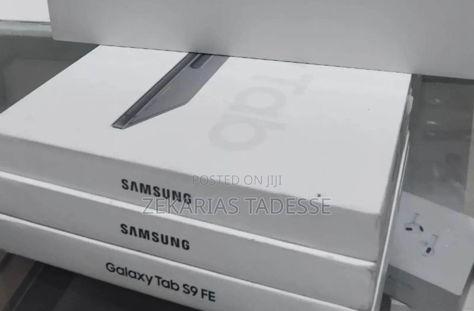 New Samsung Galaxy Tab S9 FE 128 GB Gray
