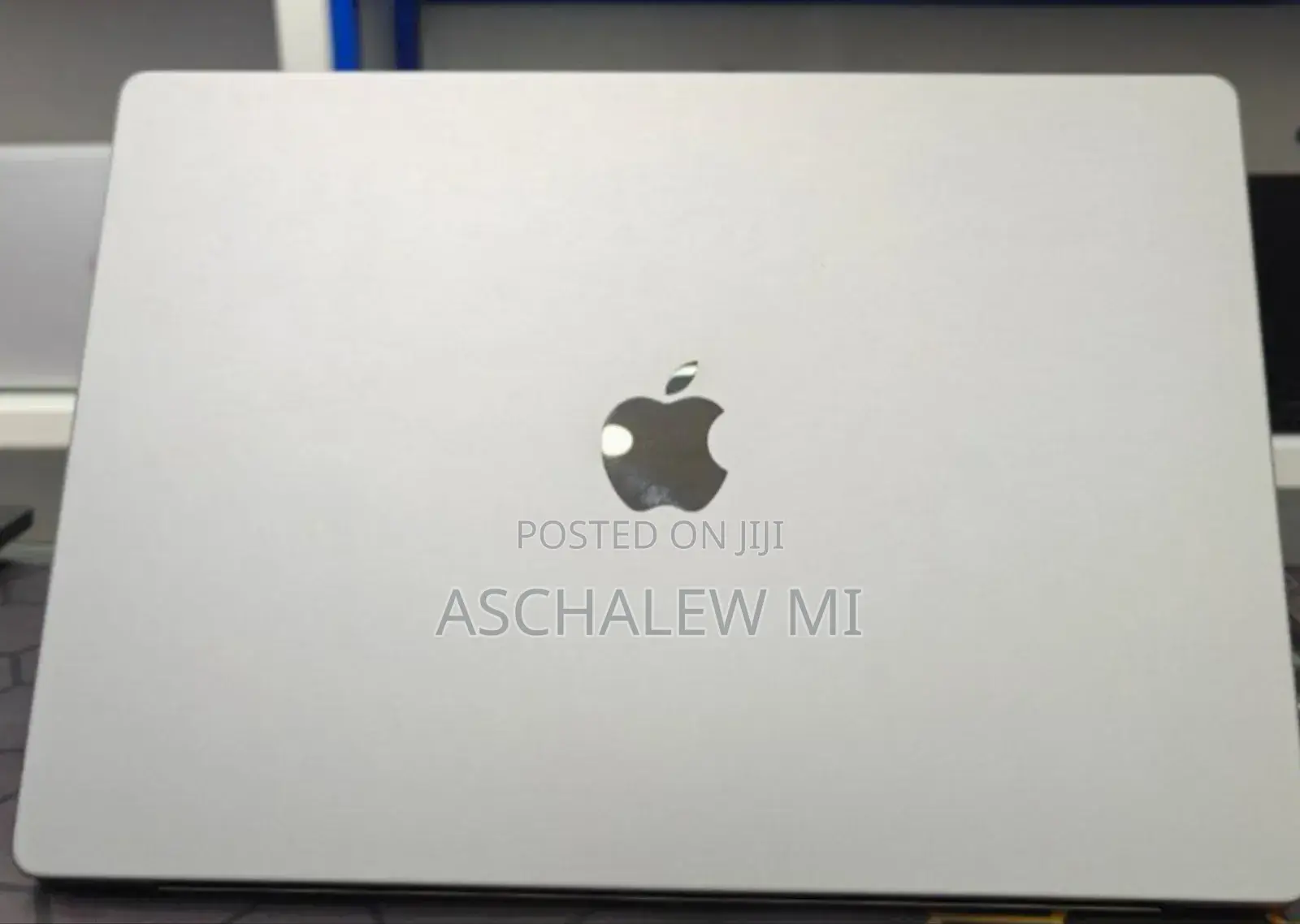New Laptop Apple MacBook Pro M1 16GB Apple M1 Pro SSD 512GB