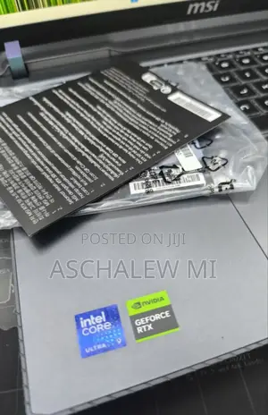 New Laptop MSI Vector 16 HX AI A2XWIG 16GB Intel Core Ultra 9 SSD 1T