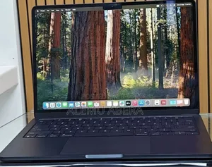 New Laptop Apple MacBook Air 2025 M4 13-Inch 16GB Apple M4 SSD 256GB