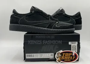 Traviscott Air Jordan 1 Low Black