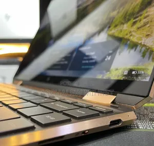 New Laptop HP Spectre X360 16GB Intel Core I7 SSD 512GB