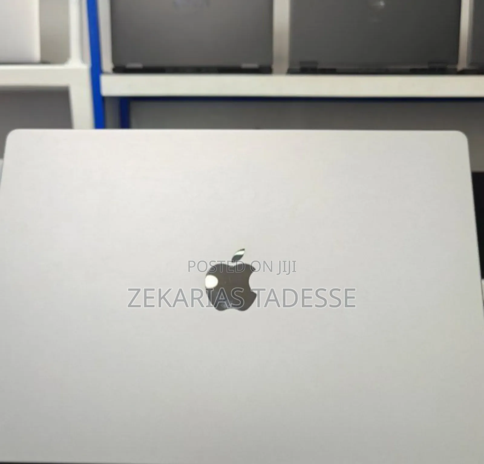 New Laptop Apple MacBook Pro M1 16GB Apple M1 Pro SSD 512GB