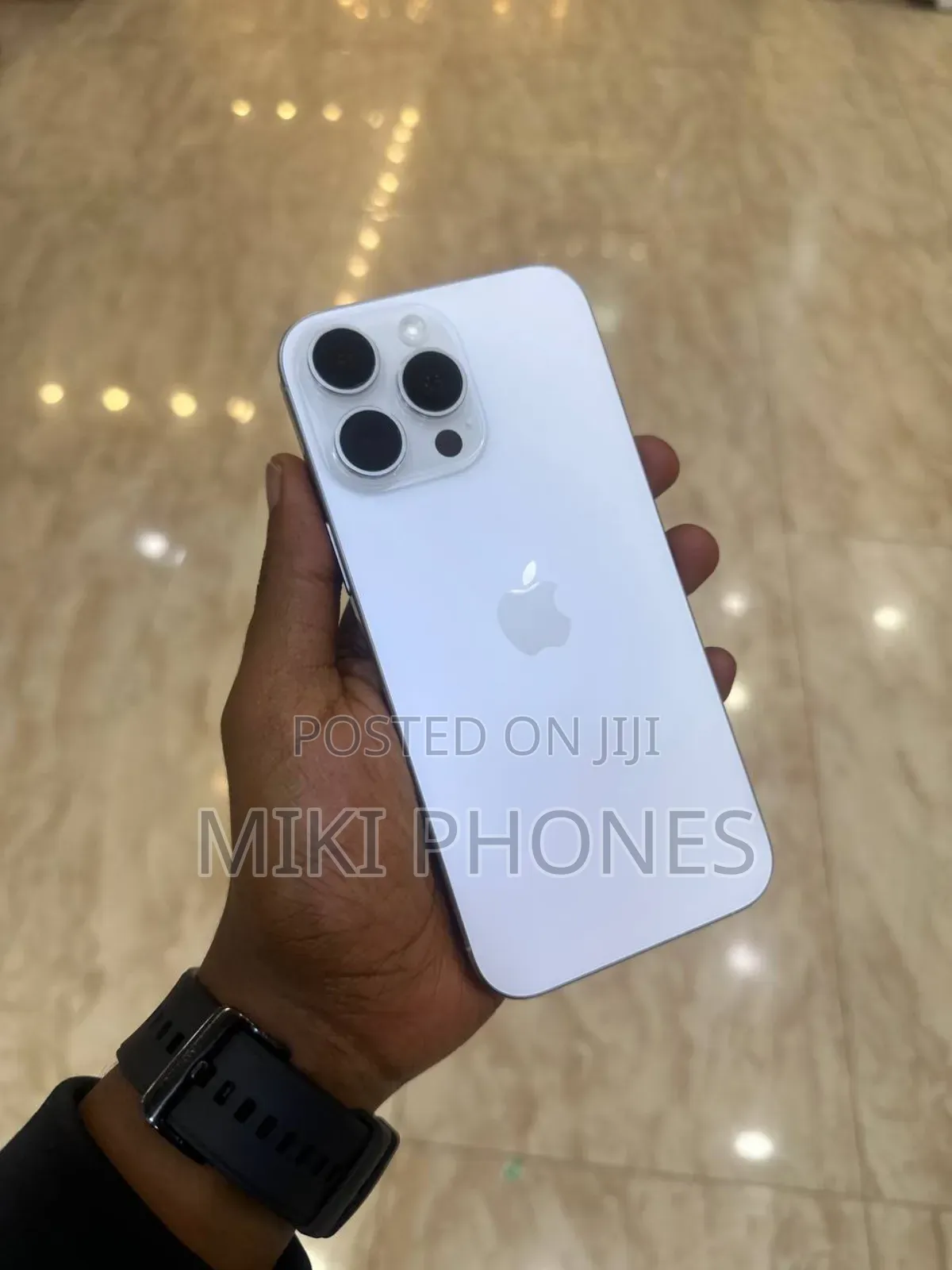 Apple iPhone 16 Pro Max 256 GB White