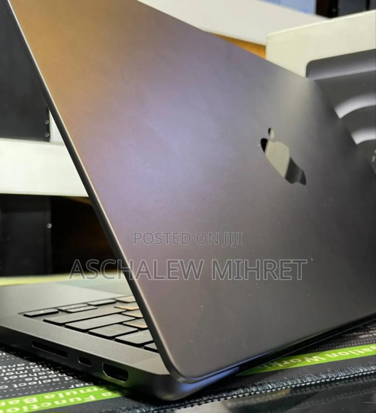 New Apple MacBook Pro 2024 M4 14-Inch 16GB Apple M4 Pro SSD 512GB