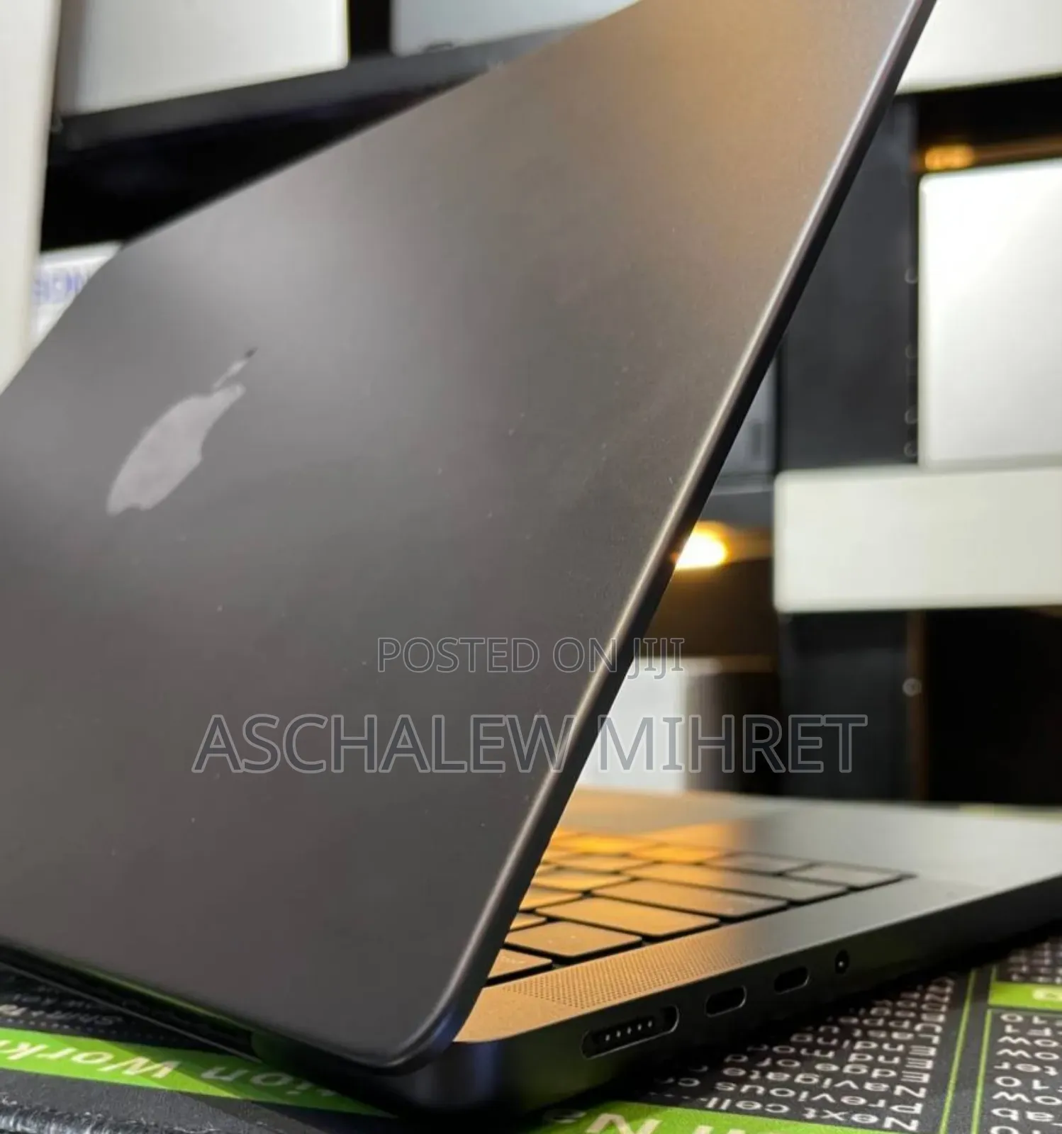 New Apple MacBook Pro 2024 M4 14-Inch 16GB Apple M4 Pro SSD 512GB